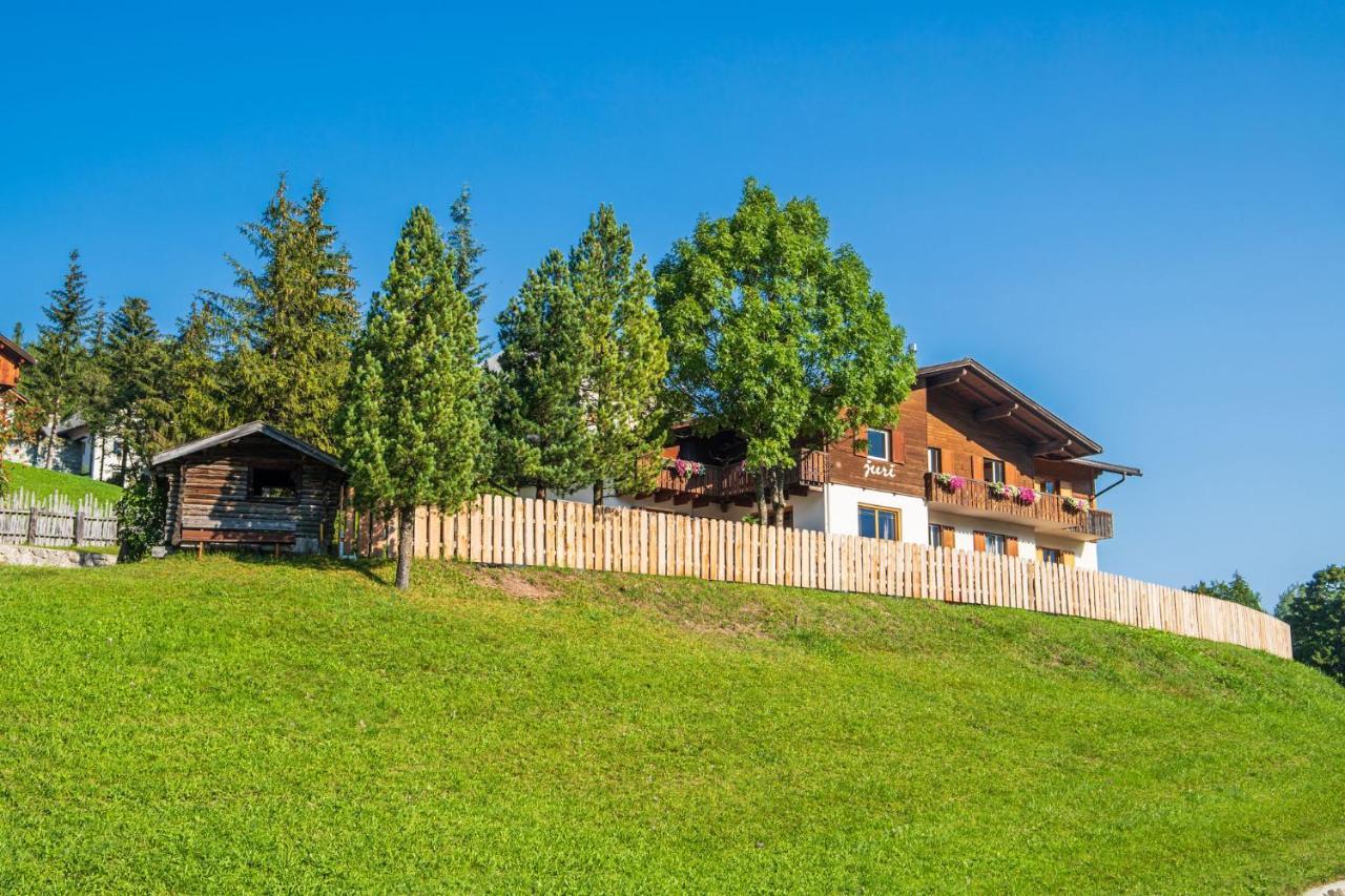 Garni Juri La Villa (Trentino Alto Adige) Exterior foto